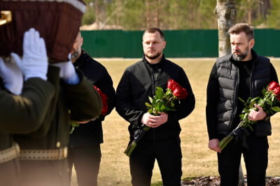 Вшанування пам'яті одинадцяти невідомих Захисників і Захисниць України