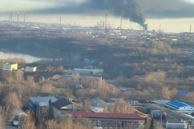 Дрони влучили в Уфімський НПЗ