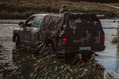 військовий пікап