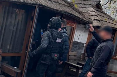 Должностное лицо «Укрзалізниці» требовало $100 000 наличными