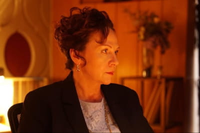 Олена Узлюк