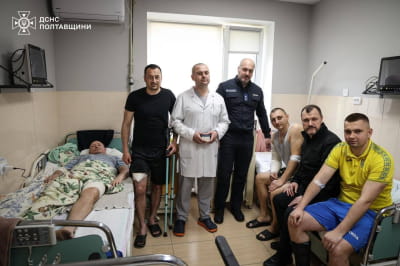 Рятувальники у лікарні