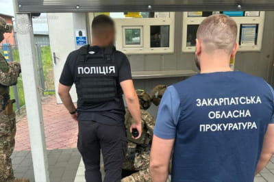 Зловмисник плавнував продати дитину