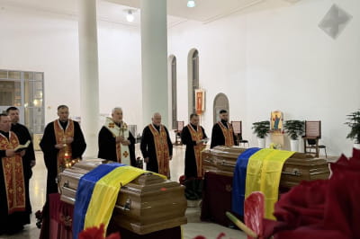 Домовини з прахом діяча ОУН Андрія Мельника та його дружини Софії
