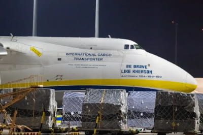літак