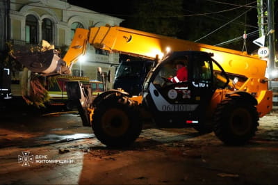 Наслідки аткаки на Головне управління Національної поліції в Житомирській області