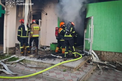 Пожар в помещении аптеки во Львове