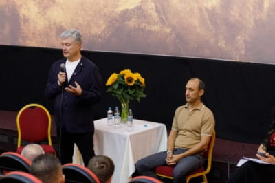 Петро Порошенко на форумі "Хроніки війни"
