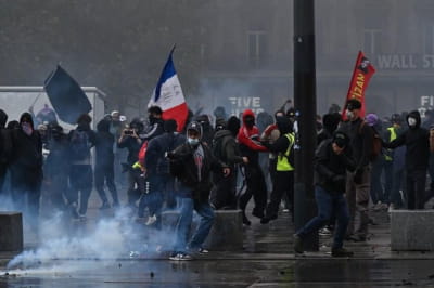 протести