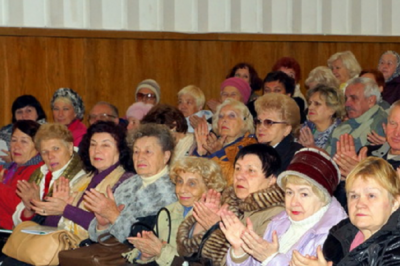 У Дніпрі відкрився університет для людей "золотого віку"