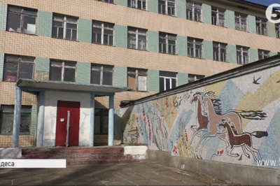 Давно покинутий інтернат на Одещині