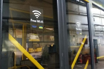 У київських тролейбусах з'явився безкоштовний "Free Wi-Fi"