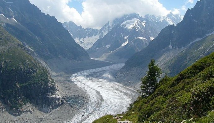 Горний масив Монбан в Альпах