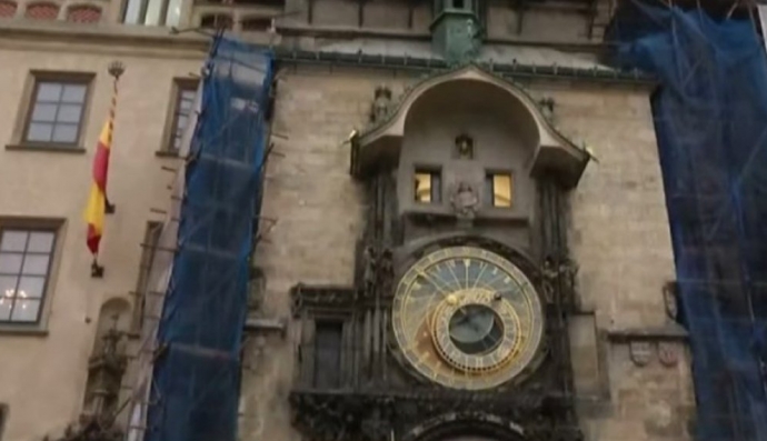 Єдиний діючий годинник Середньовіччя, Прага