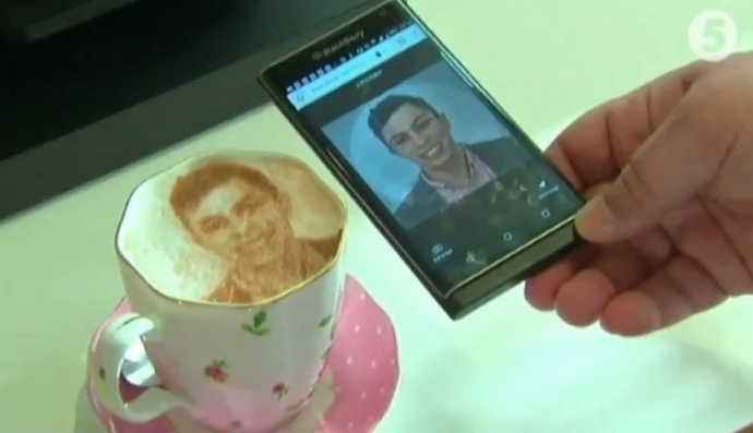 "Селфічино", кава-селфі