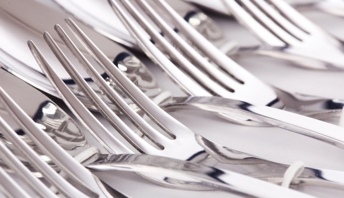 Столові прибори, виделки, ложки
