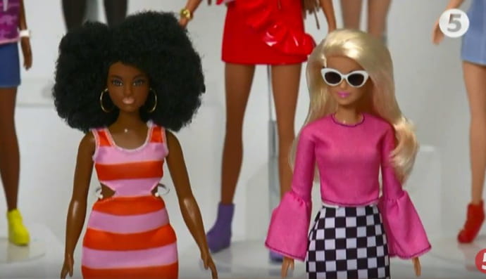 Кукла Барби