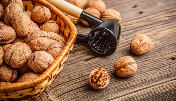 Волоські горіхи