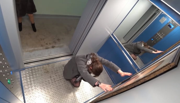 Путин в лифте