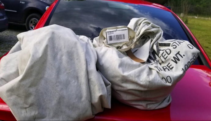 Мешки с деньгами