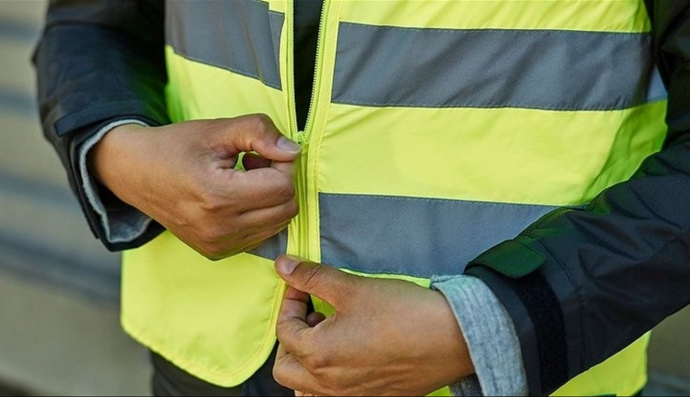 Жилет зі світловідбивачами