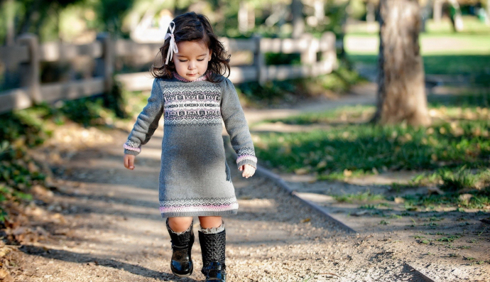 Маленька дівчинка