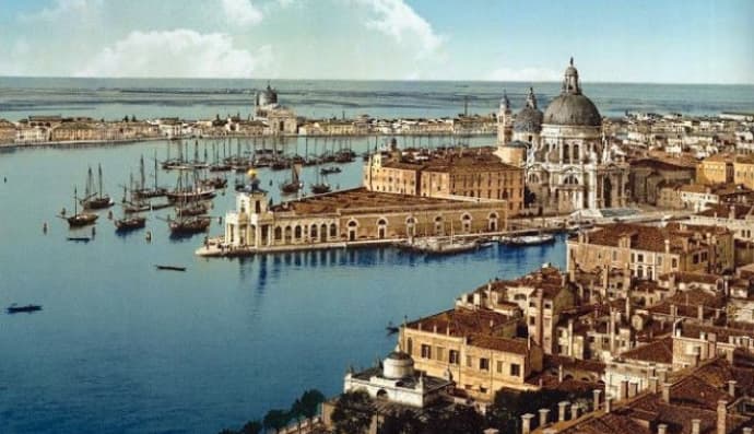 Вид на місто з дзвіниці