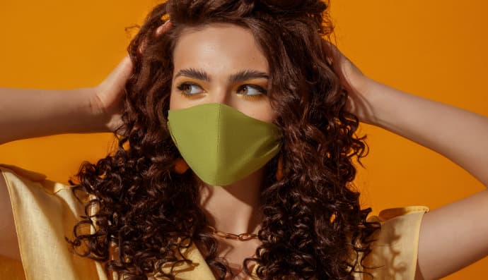 Стильна маска