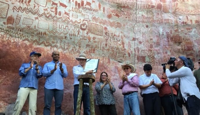 Наскельні малюнки