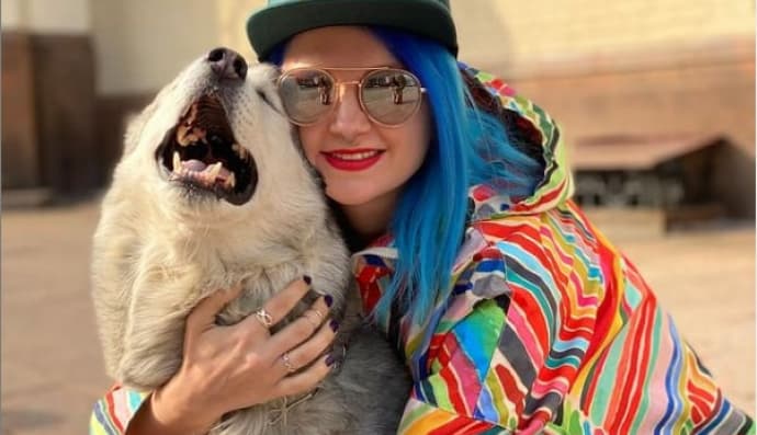 Хаскі Дерек і його господиня