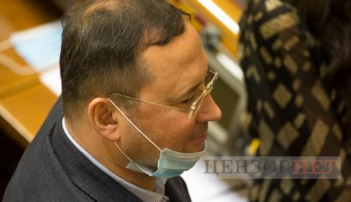 Телефони нардепів