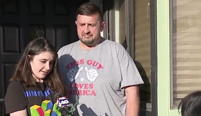 Батько з дівчинкою