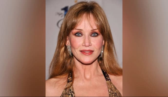 Таня Робертс