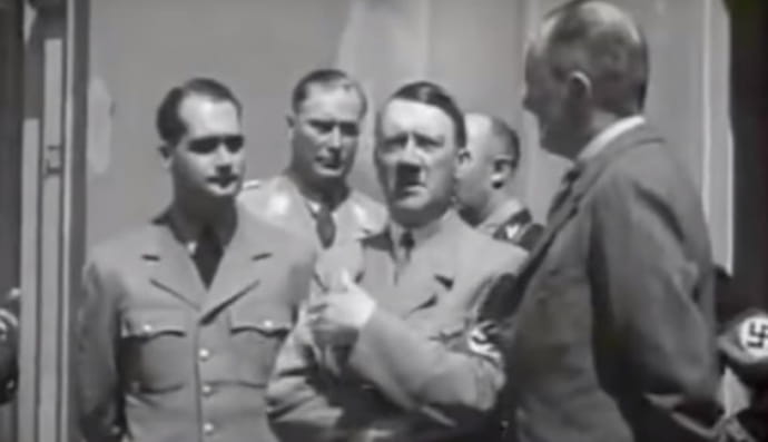 Адольф Гітлер