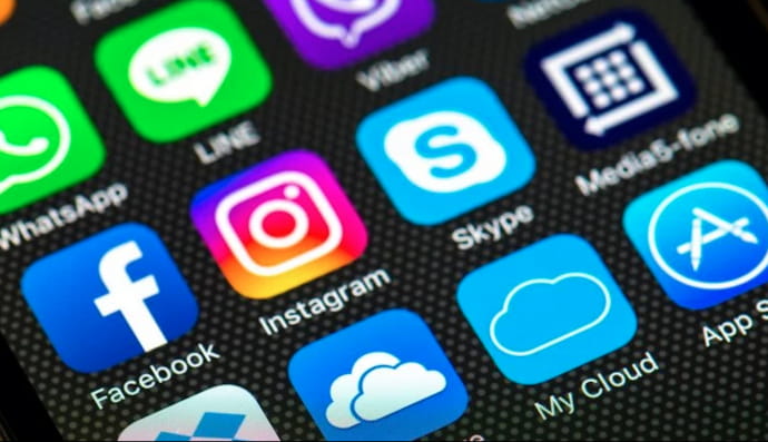 приложение, соцсети