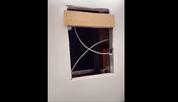 Таємна квартира