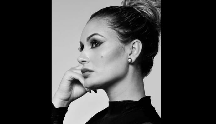 Андресса Урич 