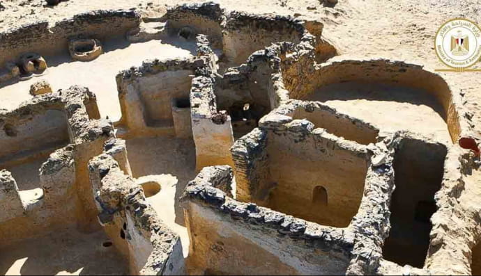 Археологічні розкопки в Бахарії (Єгипет) 