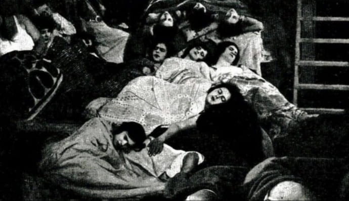 Кіра Караліна