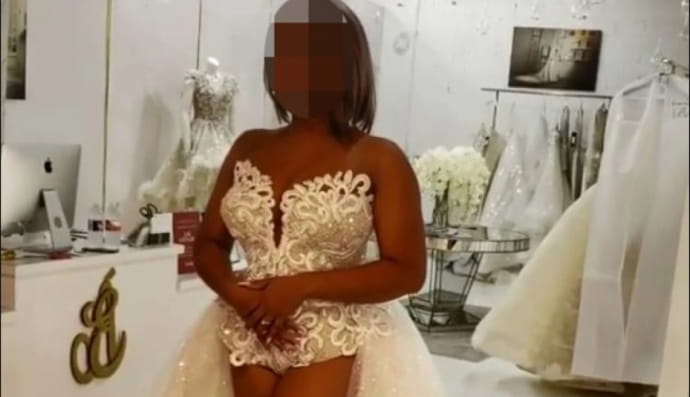 Відверта сукня нареченої