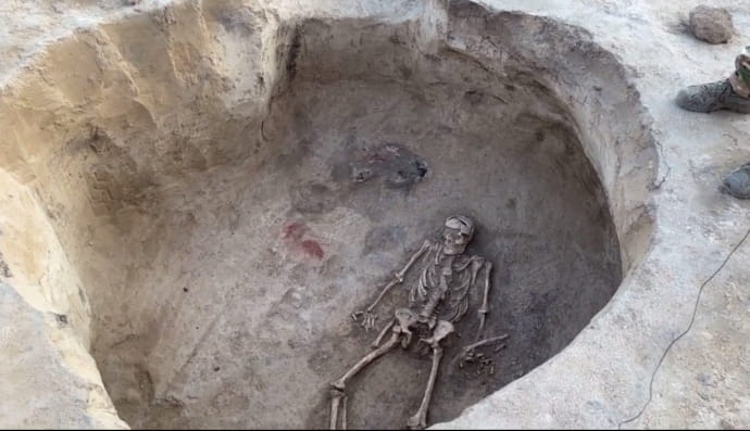 Курган в селе Новоалександровка в пригороде Днепра 