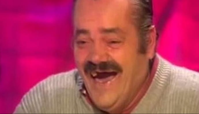 Мем про іспанця, що сміється