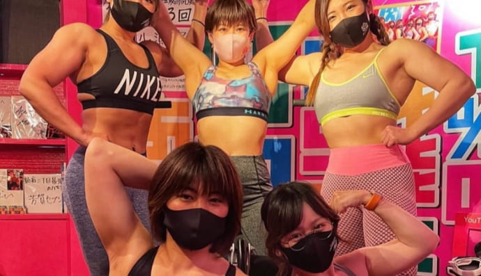 Кафе MuscleGirls
