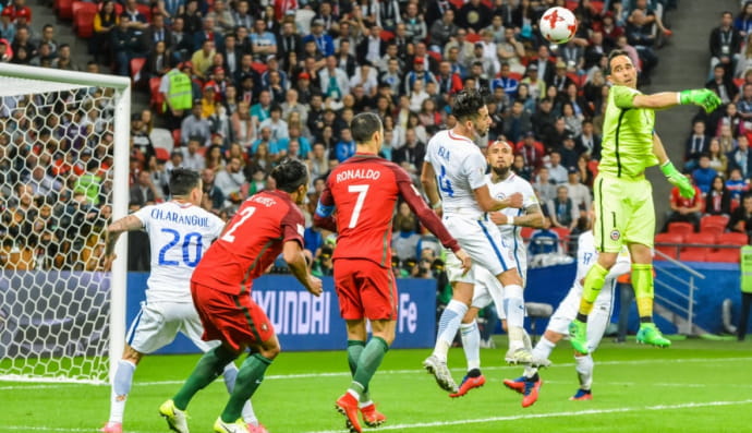 Матч між збірними Чилі та Португалії