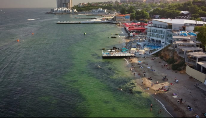 В Одесі цвіте Чорне море