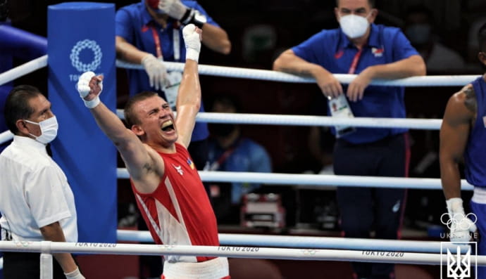 Александр Хижняк