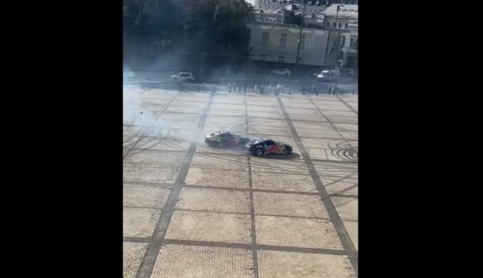 Дрифт на Софійській площі