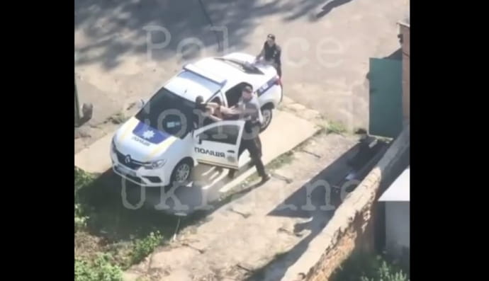 Патрульные подрались в Белой Церкви