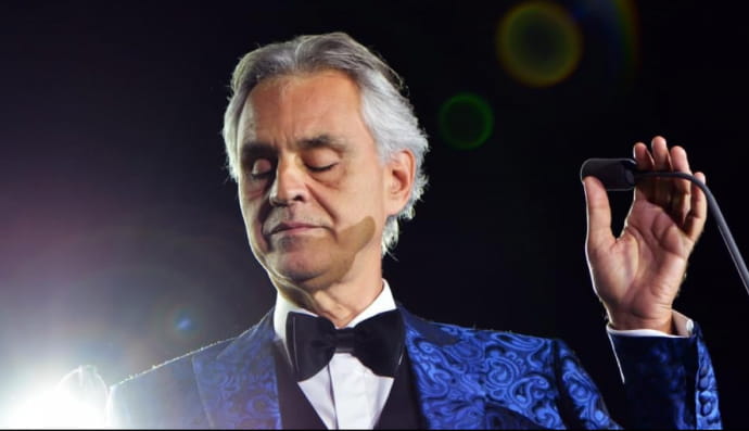 Андреа Бочеллі