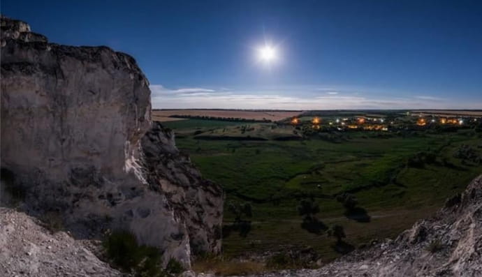 Білокузьминівські крейдяні скелі